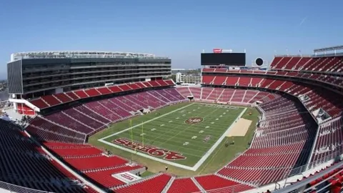 萨卡闪耀全场！10次硬仗胜利+造4强攻良机，力助阿森纳2-1逆袭狼队，荣膺最佳表现球员！